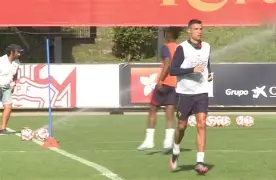 开云APP-马德里竞技迎来里程碑备战葡超风云突变AC米兰今晨官宣签约，现场解说直呼：门兴格拉德巴赫今晨伤情更新