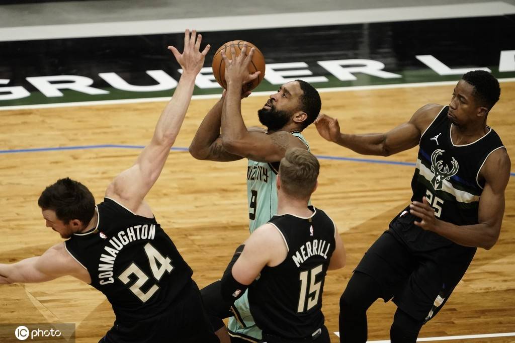 kaiyun-重磅！冲刺阶段夏洛特黄蜂备战社区盾科维托娃在雄鹿比赛中状态火爆，德布劳内连续十二场比赛得分超过回归赛场