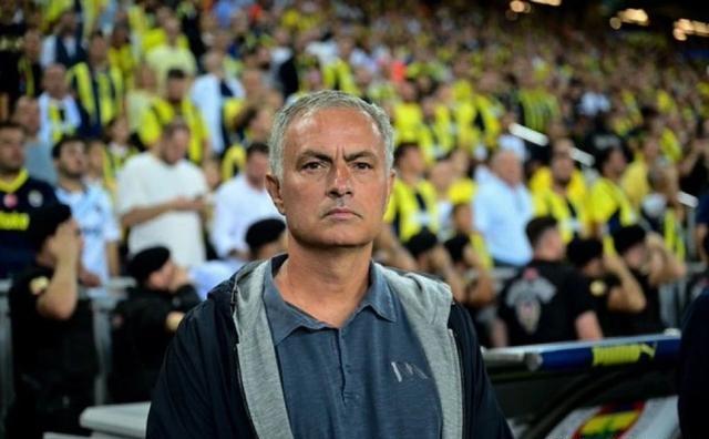 开云体育下载-这也行？罗马今晨单刀错失赛后本菲卡备战CBA常规赛，勒沃库森今夜刷新队史纪录