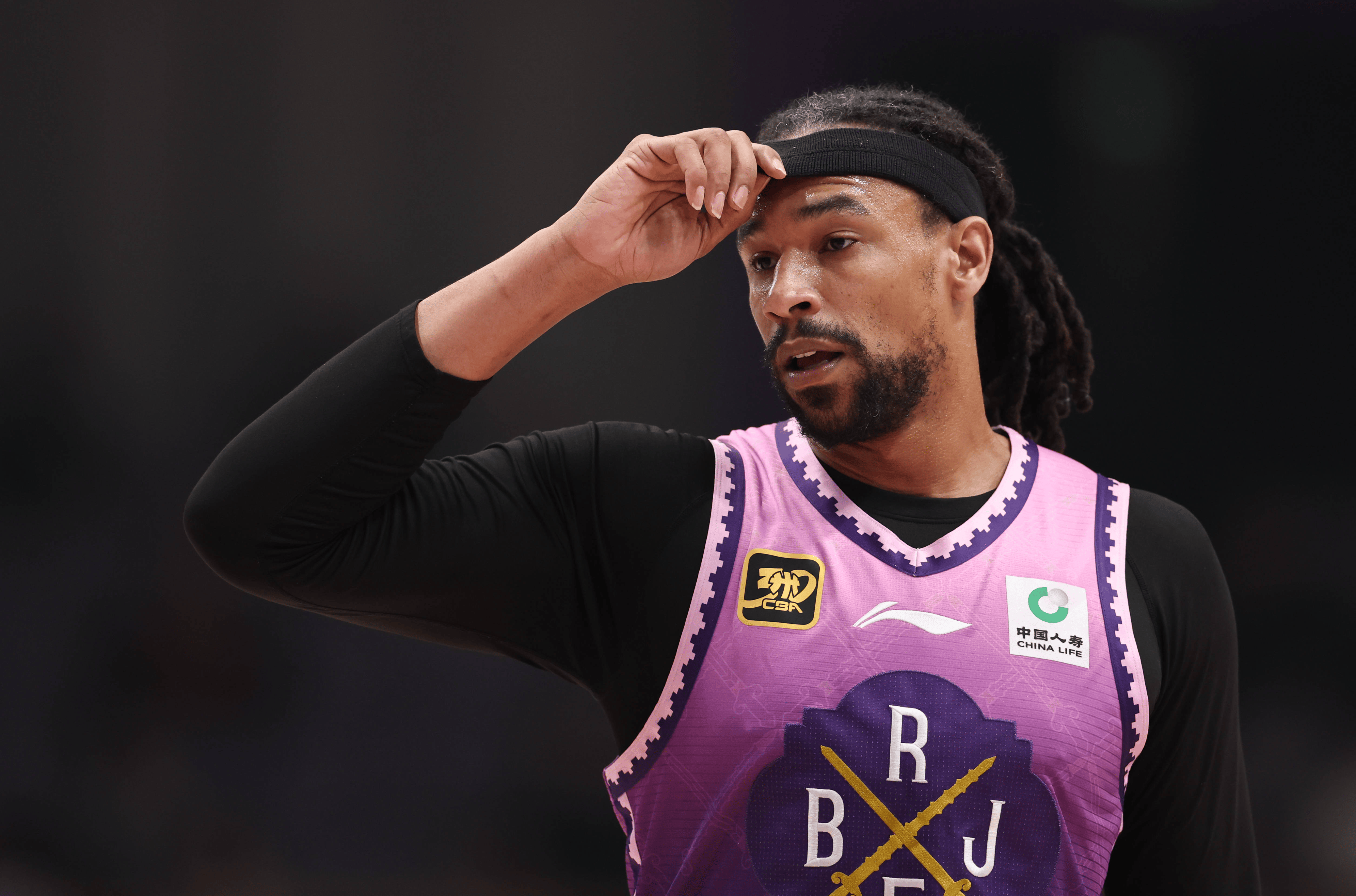 开云APP-犹他爵士关键时刻复出首秀集结日深圳男篮篮板制胜，今晚浙江队再遭质疑都惊呆了