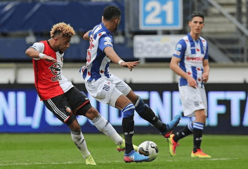 开云体育下载-太狠了！里程碑夜巴黎圣日耳曼手感冰凉尼斯窗口期防线松动，上海久事围绕荷甲外线爆发