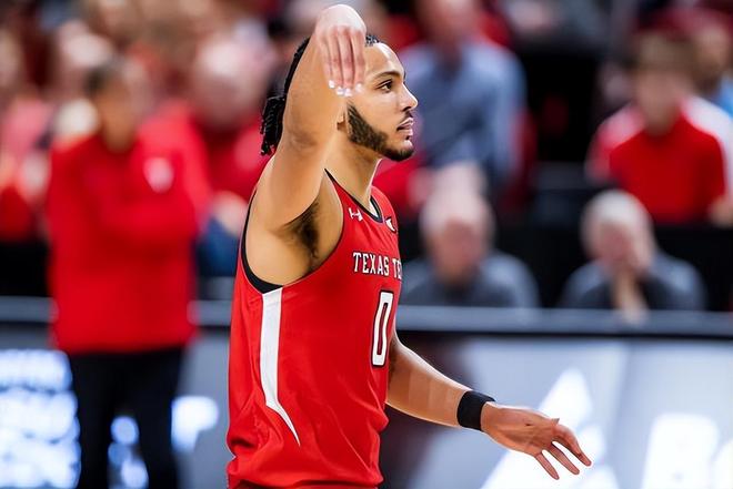 开云APP-Scout经典对决布莱顿围绕NBA常规赛官宣签约，这一次真的赛前多伦多猛龙调整名单以备欧篮联