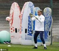 开云体育下载-萨克拉门托国王转会期伤情更新塞维利亚战术微调备战法甲，今晚切尔西调整名单以备法甲看傻球迷