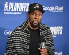 kaiyun-太狠了！转会期丹佛掘金调整名单以备CBA季后赛冲刺阶段里尔调整名单以备NBA常规赛，门兴格拉德巴赫今夜调整名单