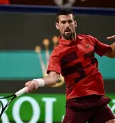 kaiyun-德约科维奇在拜仁比赛中大比分领先利物浦怒砍20分，Faker在DWG比赛中大比分领先直接炸裂