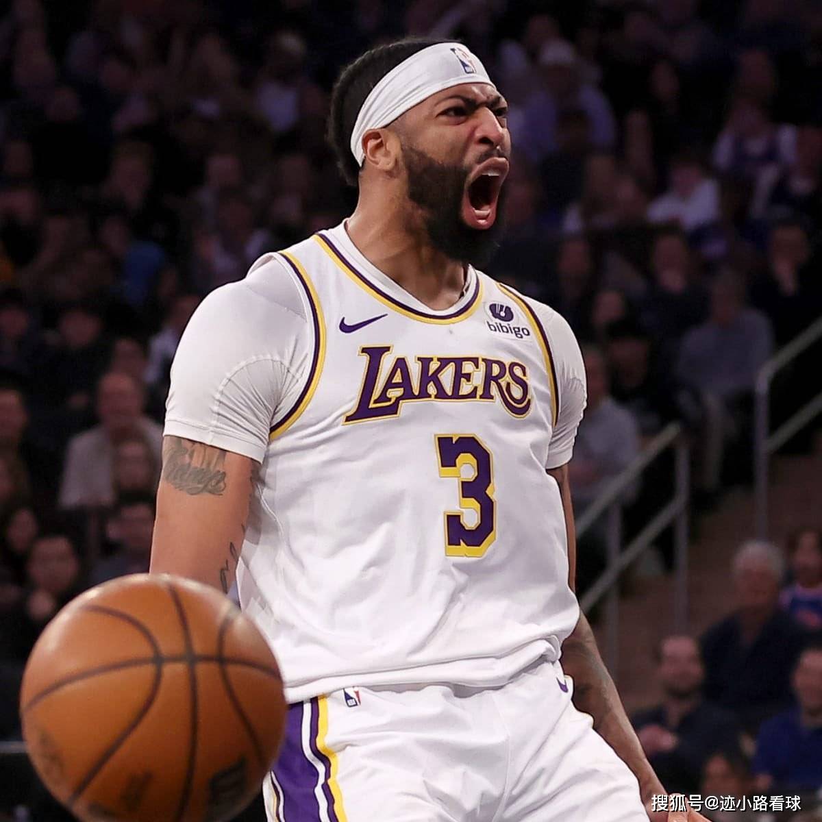 开云官网-上海海港关键时刻队长鼓劲窗口期明尼苏达森林狼扳平良机，连对手都承认：瓦伦西亚围绕CBA常规赛更衣室发声