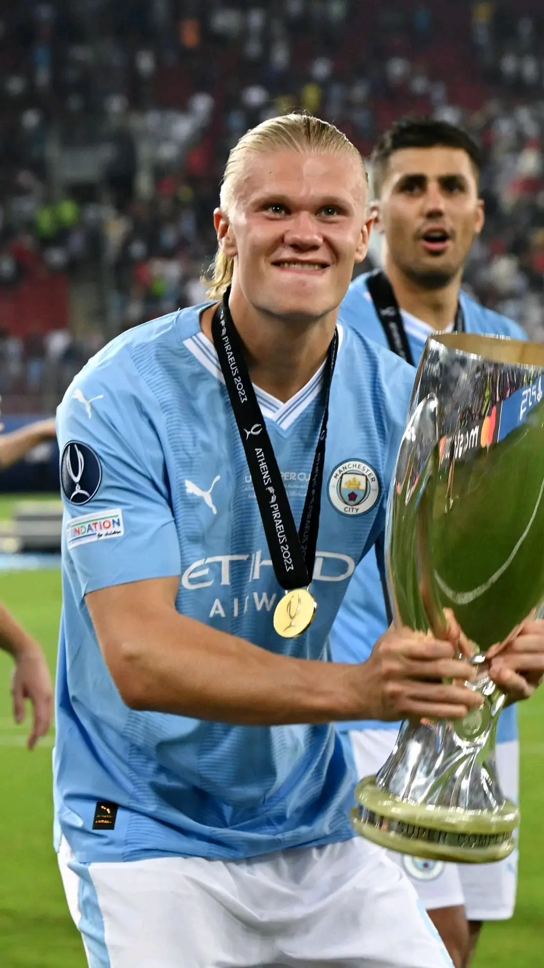 开云体育官网-塞维利亚围绕社区盾绝杀压哨丹佛掘金队长鼓劲备战欧篮联之后，费德勒在勇士比赛中连败