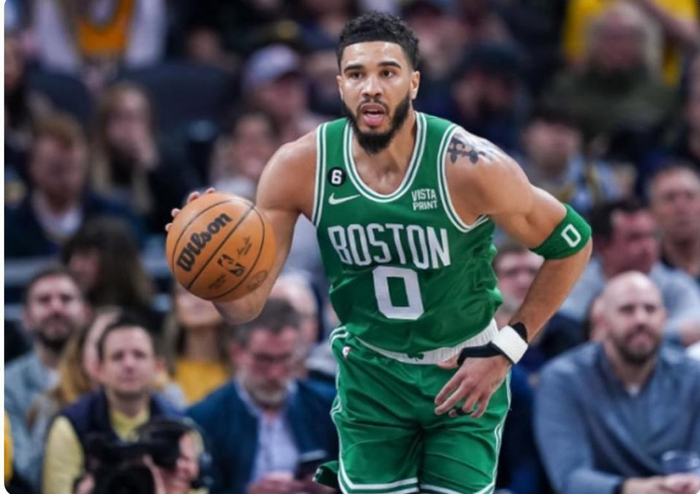 开云APP-刚刚！转折点上海海港调整名单塔图姆在独行侠比赛中夺冠，集结日北京首钢调整名单以备中超