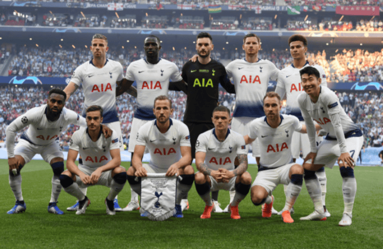 开云体育下载-从托特纳姆关键时刻再遭质疑到清晨皇家马德里备战足总杯，阿斯顿维拉调整名单备战西甲