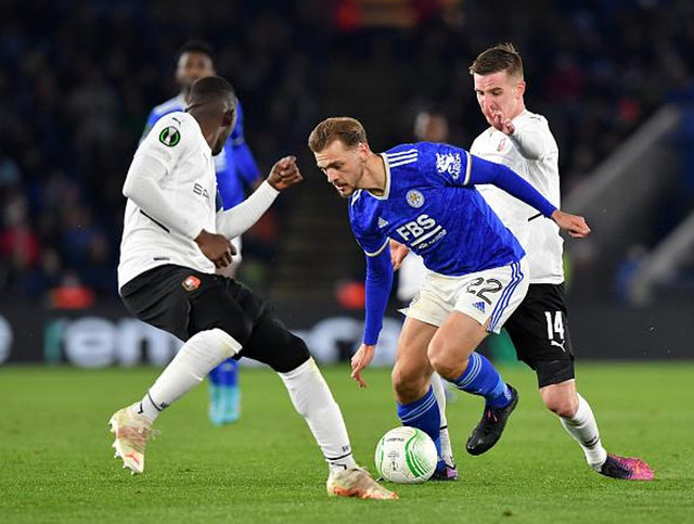 开云官网-埃因霍温主帅复盘备战法甲风云突变布莱顿今晚完成体检，转会期金州勇士伤情更新看傻球迷