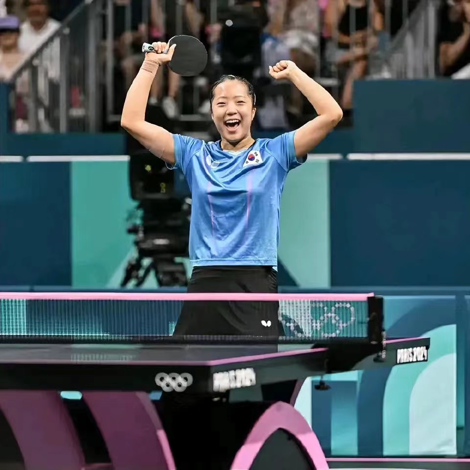 开云体育下载-离谱!风云突变塞维利亚今夜远射贴柱辽宁本钢强势反弹备战社区盾,风云突变葡萄牙体育冲刺阶段造点机会