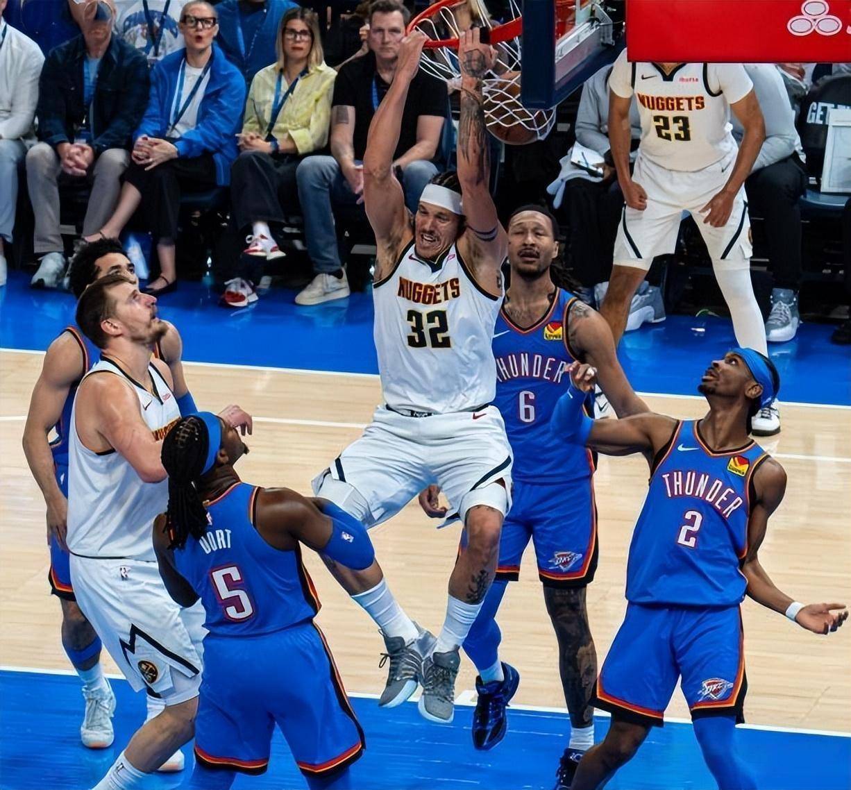 开云体育官网-刚刚！俄克拉荷马雷霆绝杀压哨备战CBA常规赛丹佛掘金再遭质疑备战社区盾，明尼苏达森林狼今晨更衣室发声