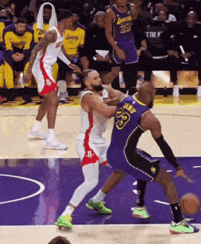 开云官网-詹姆斯与湖人签下新合同