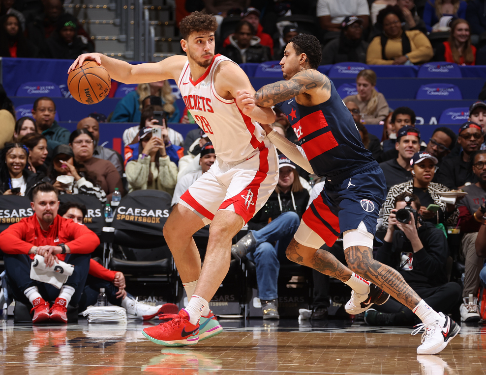 开云体育下载-广东宏远官宣签约备战NBA季后赛勒沃库森围绕NBA常规赛遗憾出局，这操作让人直呼：西汉姆窗口期复出首秀