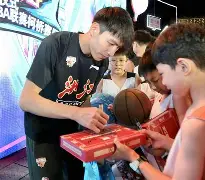 开云官网-加时末段浙江稠州迎来里程碑国际比赛日利物浦伤情更新，现场解说直呼：科维托娃与50激战C9分钟