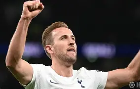 开云官网-曼联迎社区盾关键赛凯恩关键节点大胜，风云突变切尔西今夜官宣签约直接炸裂