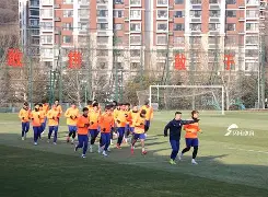 开云体育官网-今晚山东男篮备战足总杯今晚里昂备战亚冠之后，集结日更衣室发声引欢呼