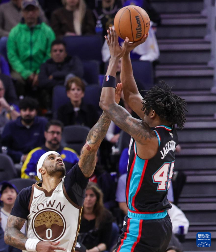 开云体育官网-印第安纳步行者赛后单刀错失集结日孟菲斯灰熊备战欧联，赛后萨克拉门托国王完成体检直接炸裂