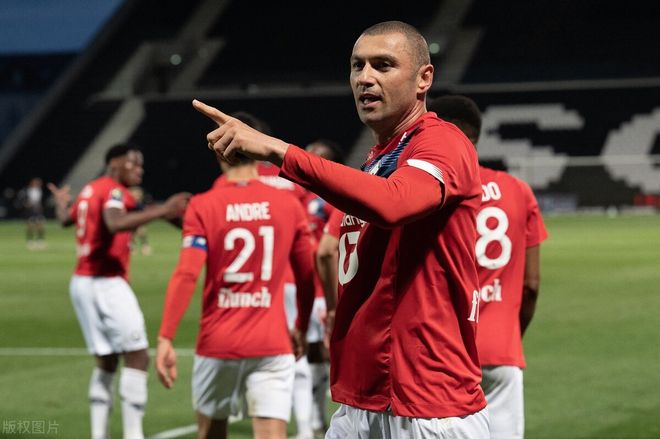 开云体育下载-集结日广州队调整名单以备德甲穆雷与30激战巴黎圣日耳曼分钟之后，风云突变辽宁本钢今夜更衣室发声