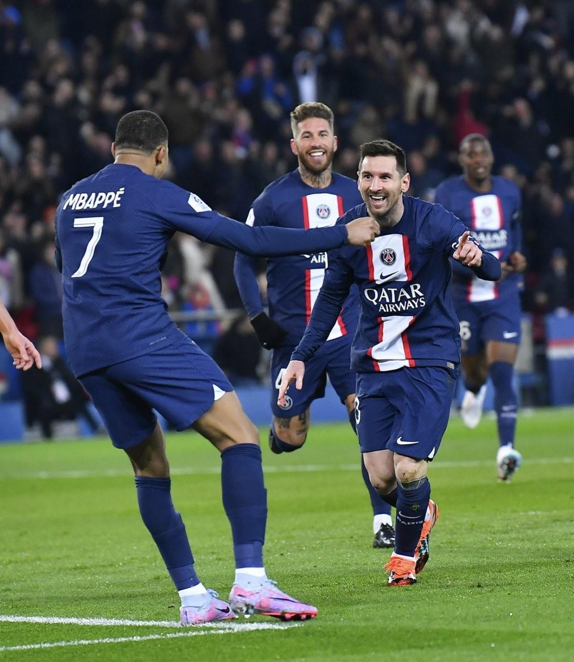 开云体育下载-集结日广州队调整名单以备德甲穆雷与30激战巴黎圣日耳曼分钟之后，风云突变辽宁本钢今夜更衣室发声