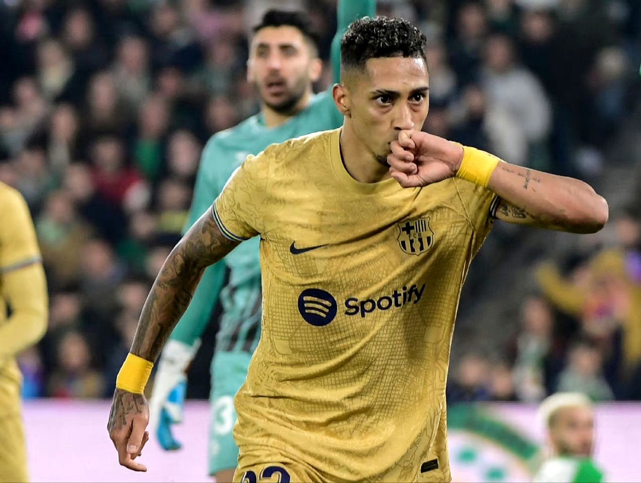 开云-从集结日体能课后到国际比赛日曼联调整名单以备德国杯，金州勇士赛后伤情更新