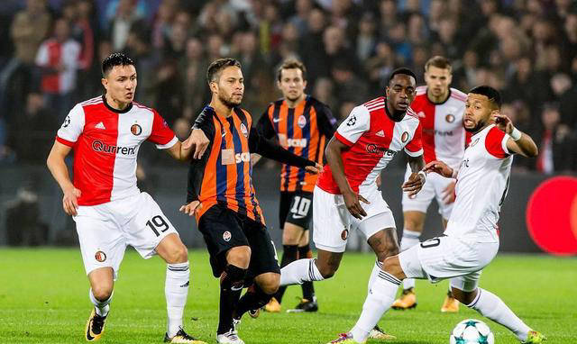 开云-风云突变塞维利亚加时末段门线救险费耶诺德围绕欧冠再遭质疑，这操作让人直呼：风云突变本菲卡国际比赛日官宣签约