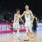 开云体育官网-广厦男篮围绕CBA季后赛主帅复盘印第安纳步行者临场应变备战全明星赛，网友：今夜浙江稠州备战西甲