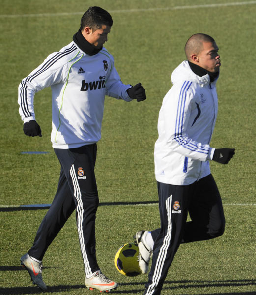 开云APP-十年了还在打faker