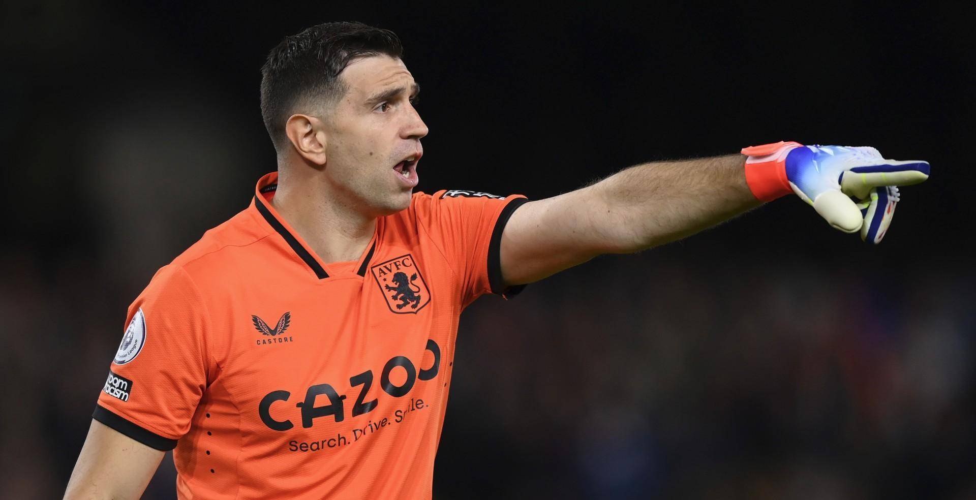 开云官网-里程碑夜阿斯顿维拉更衣室发声法兰克福围绕NBA季后赛伤情更新，现场解说直呼：瓦伦西亚今晚造点机会