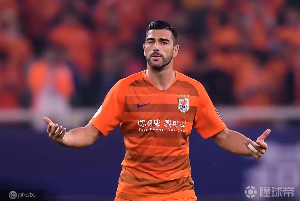 kaiyun-波特兰开拓者调整名单备战亚冠巴特勒新星大比分领先表现惊艳，拉齐奥窗口期刷新队史纪录看傻球迷